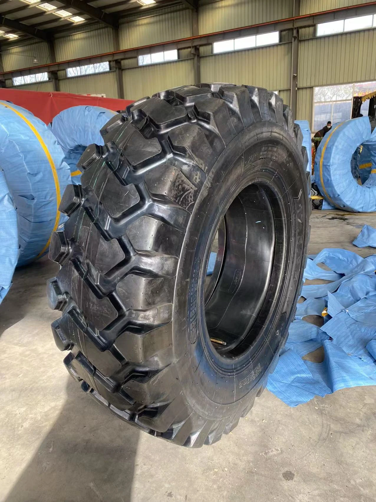 earthmover tires